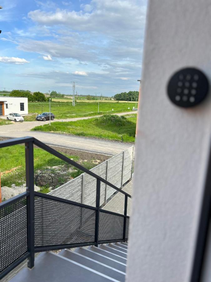 Apartmany Catalina Nesvady Exteriér fotografie