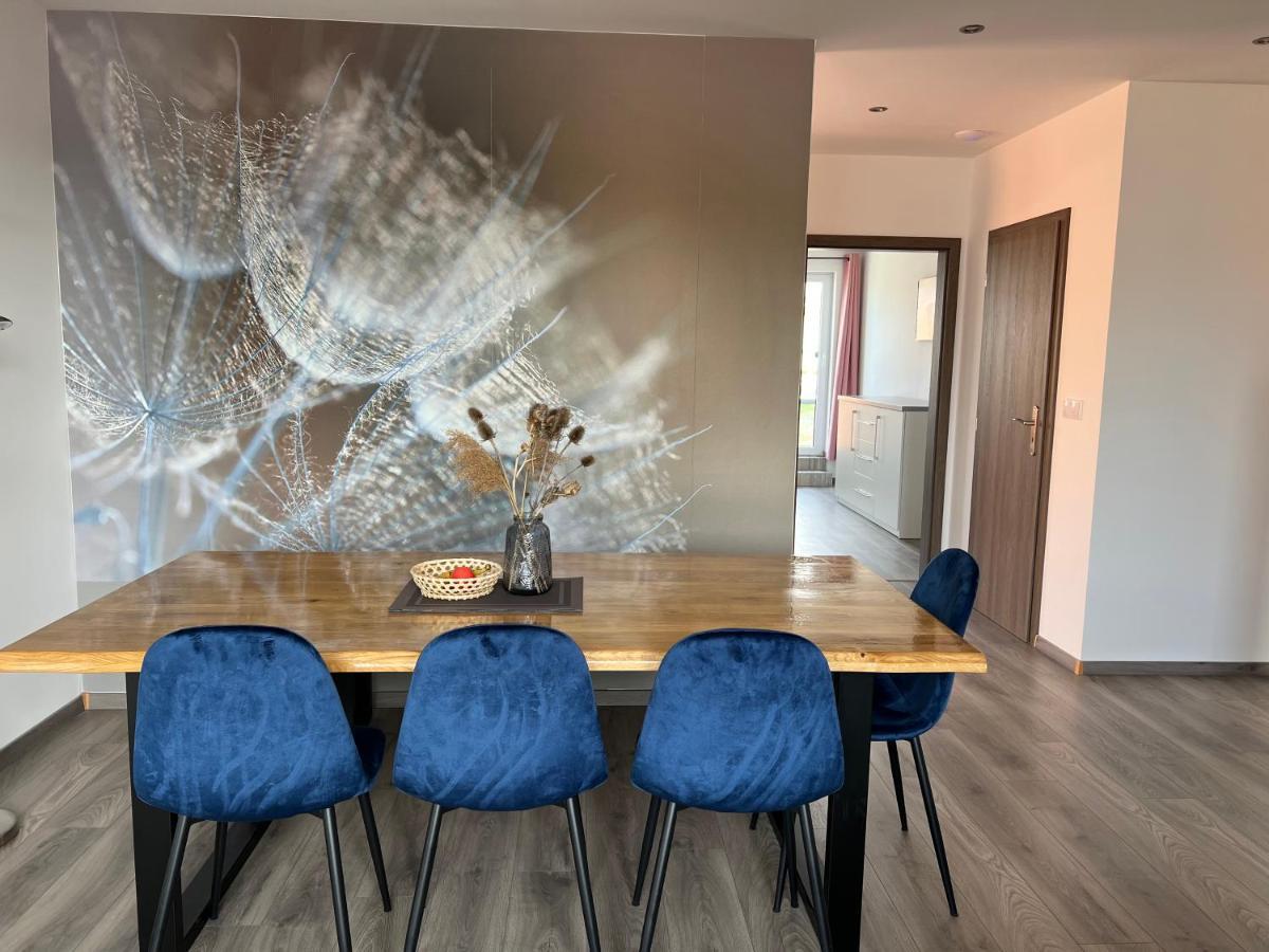 Apartmany Catalina Nesvady Exteriér fotografie