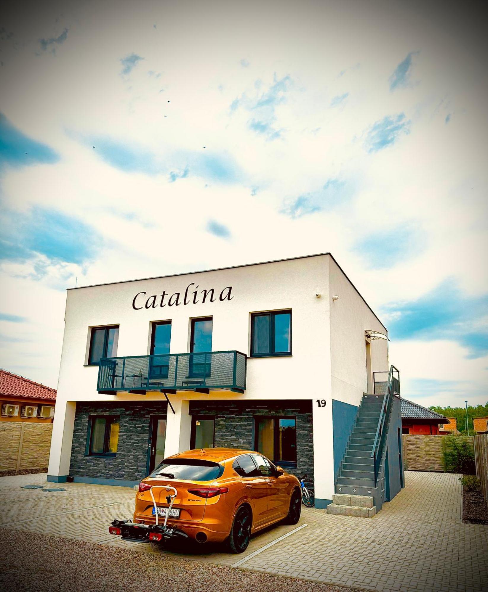 Apartmany Catalina Nesvady Exteriér fotografie
