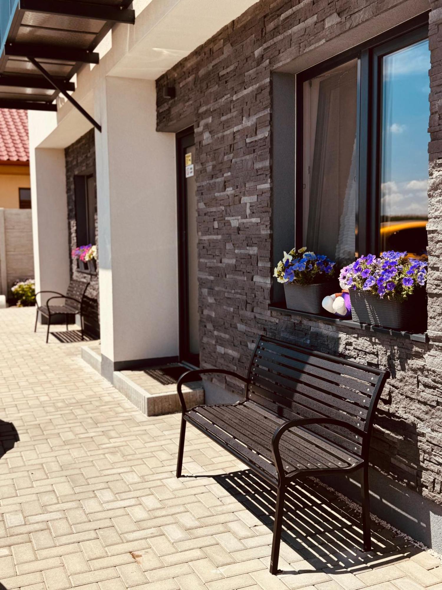 Apartmany Catalina Nesvady Exteriér fotografie